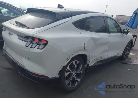 2023 Ford Mustang Mach-E Premium z USA, uszkodzony, nr VIN 3FMTK3SU5PMA34947